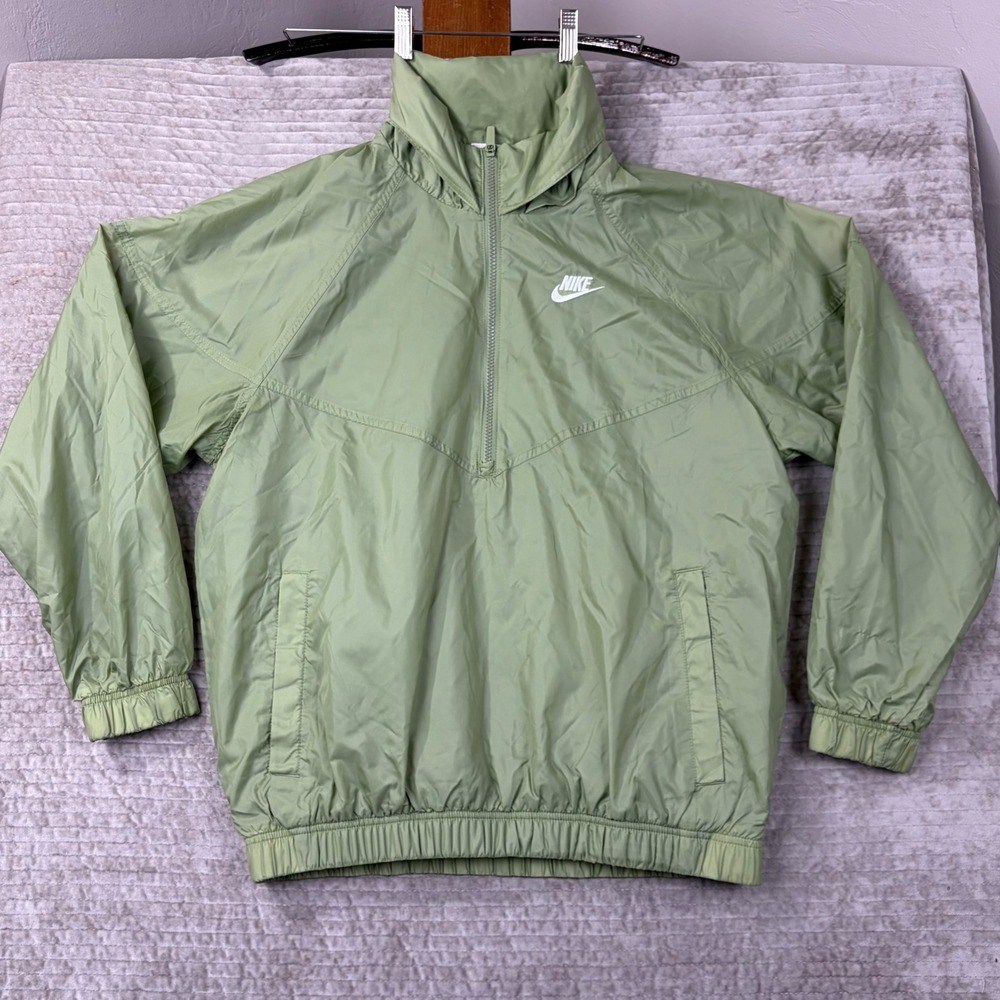 Nike Sportswear Essential Windrunner Anorak Green Half Zip DQ4910-334 Mens Small